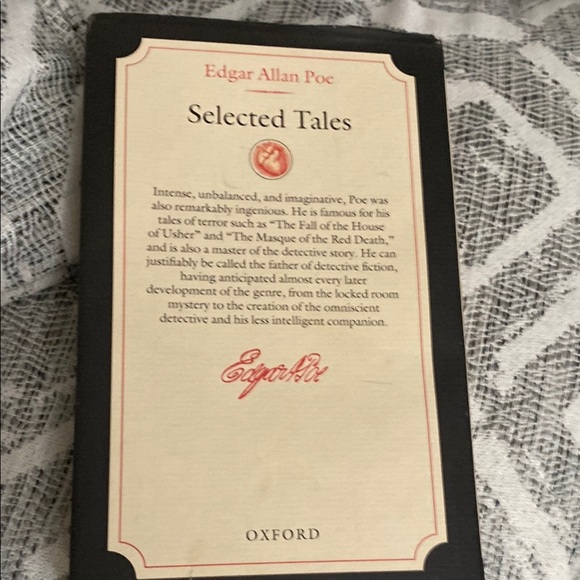 Oxford Classics: Edgar Allan Poe Selected Tales - Picture 4 of 9